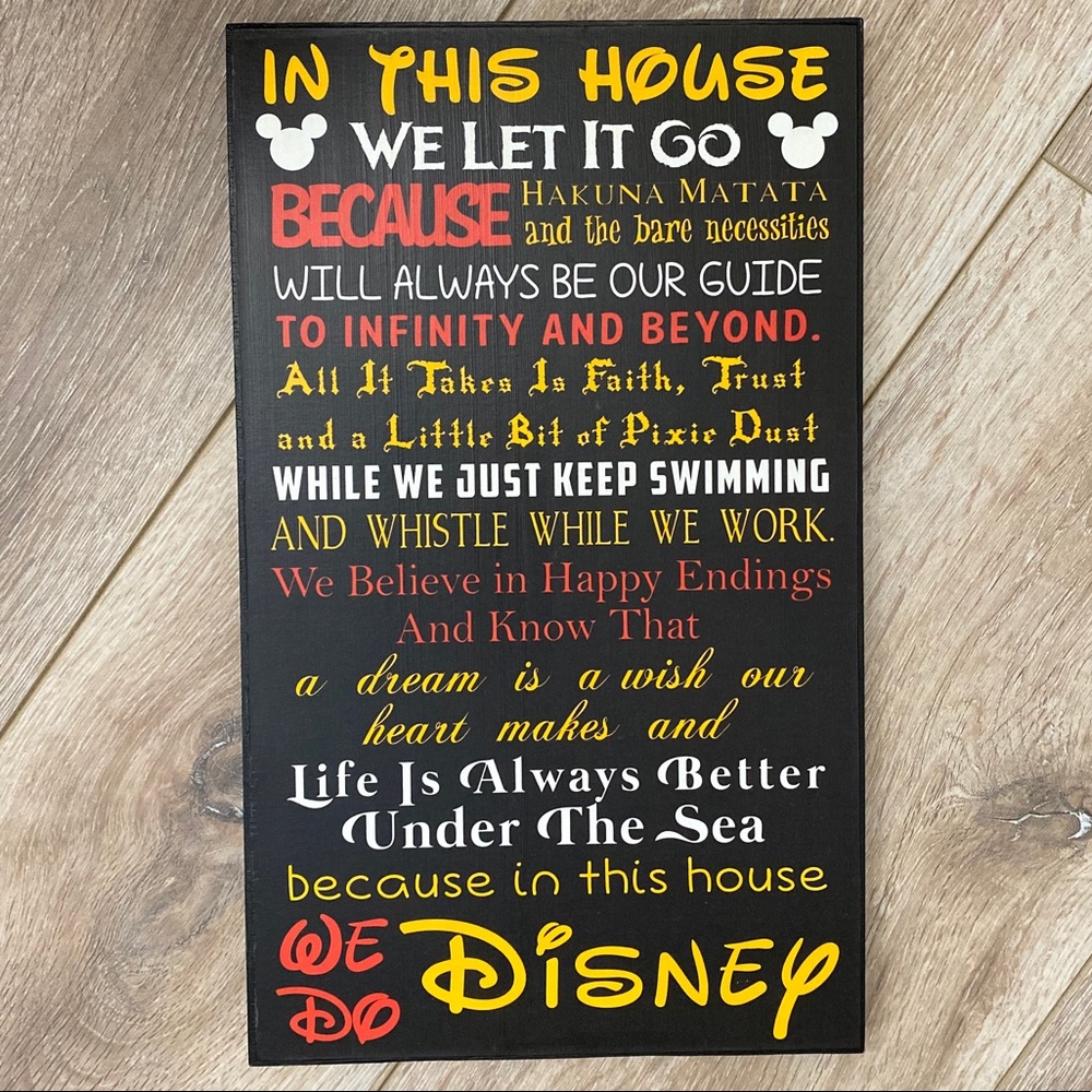 Disney Decor Sign “In This House, We Do Disney”